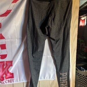 VS PINK YOGA LEGGINGS/JOGGERS with BLING, SZ MED